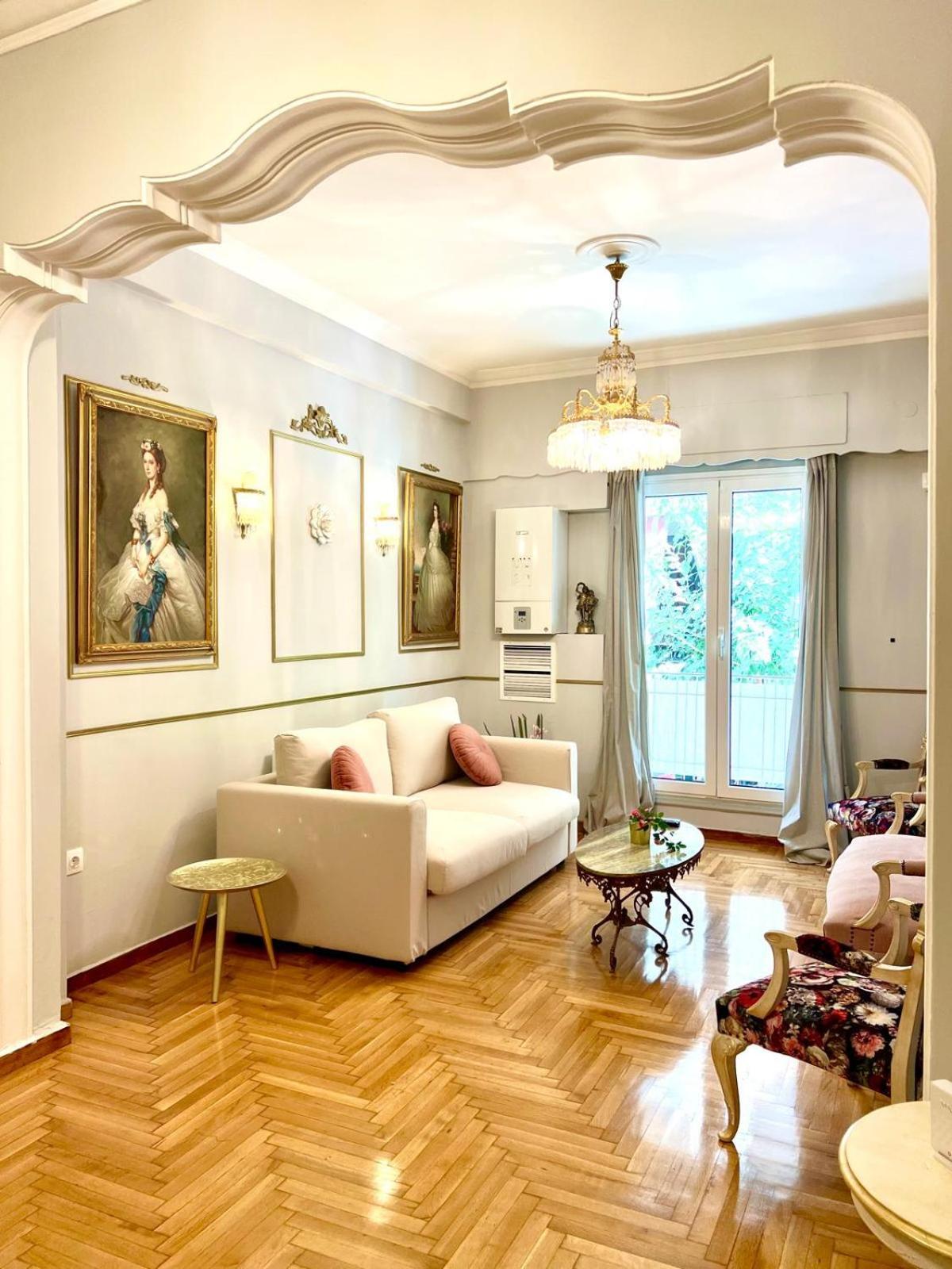 Charming Mini-Palace In Colorful Exarhia Area Apartment Athens Exterior photo